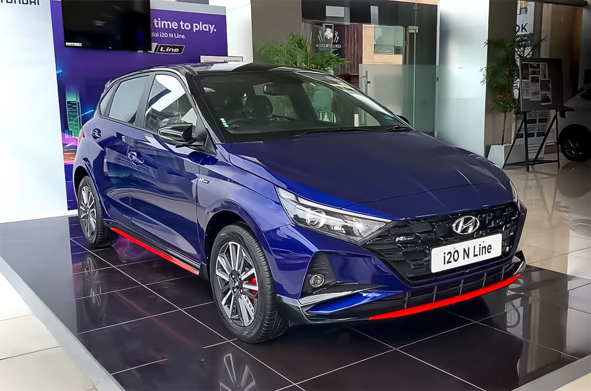 Hyundai i20, Verna, Alcazar get festive discounts of up t...